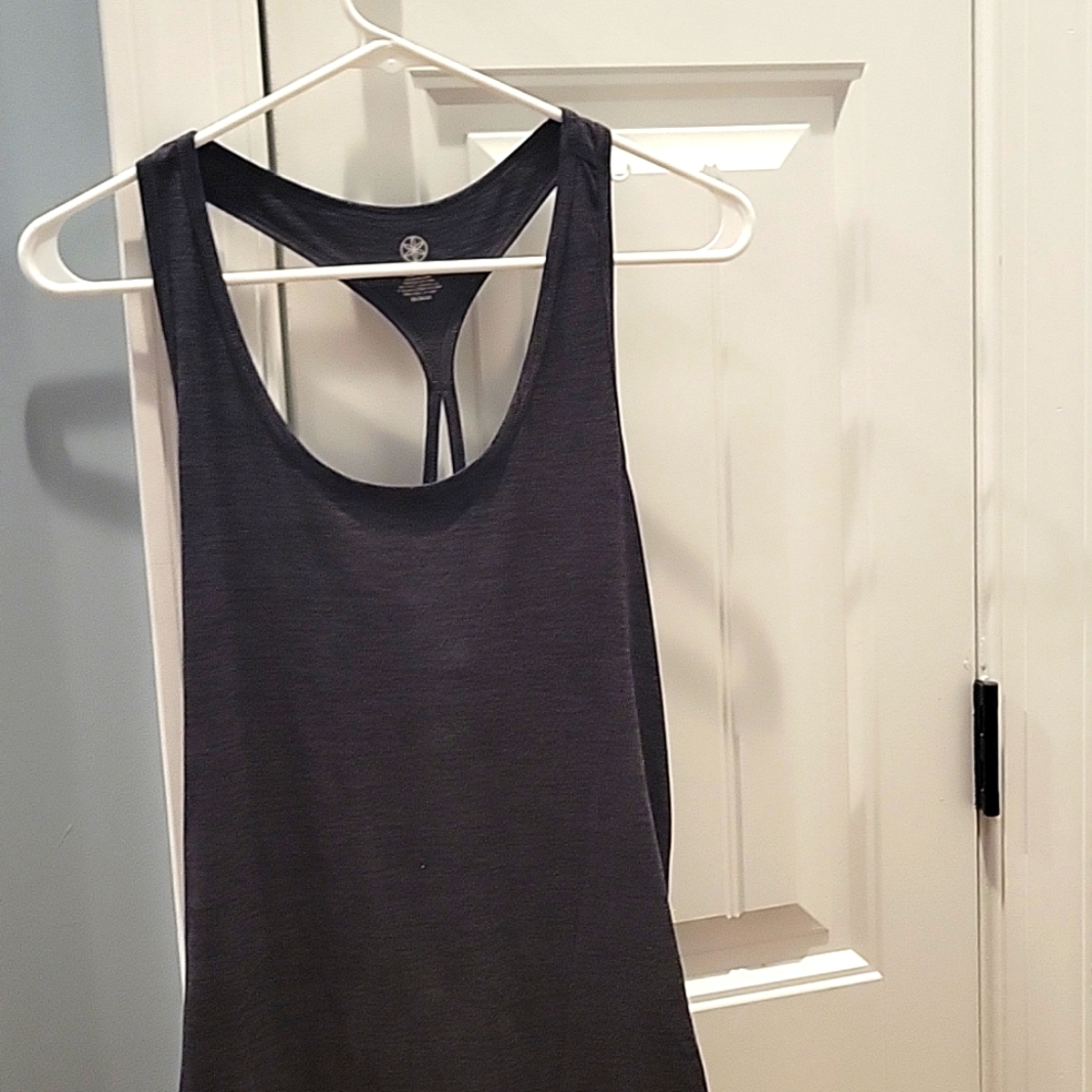 Workout tank